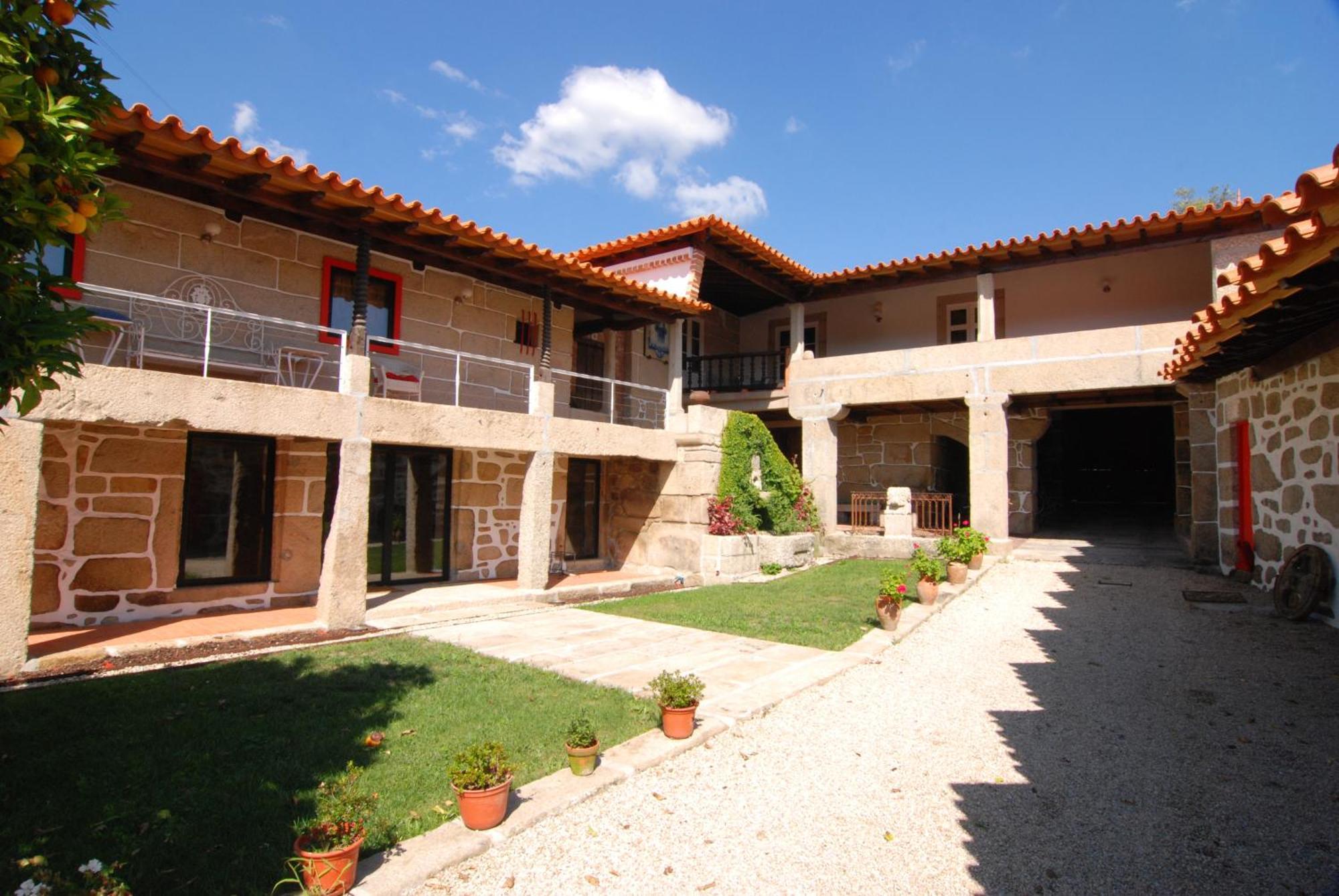 1720 Quinta Da Cancela - Winery & Farmhouse Guimarães Zewnętrze zdjęcie