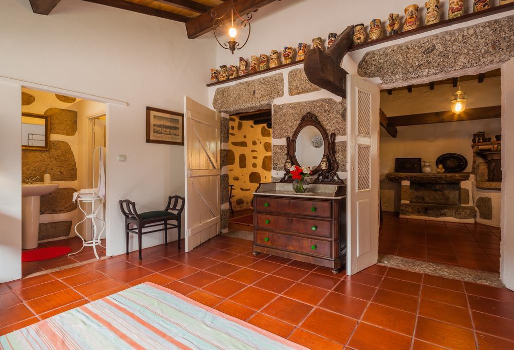 1720 Quinta Da Cancela - Winery & Farmhouse Guimarães Pokój zdjęcie